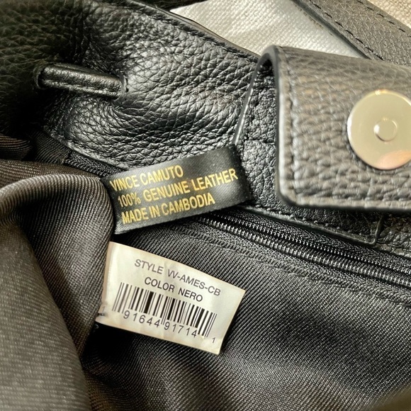 VINCE CAMUTO, NWOT, BLACK PURSE WITH CROSSBODY STRAP. - Picture 4 of 8